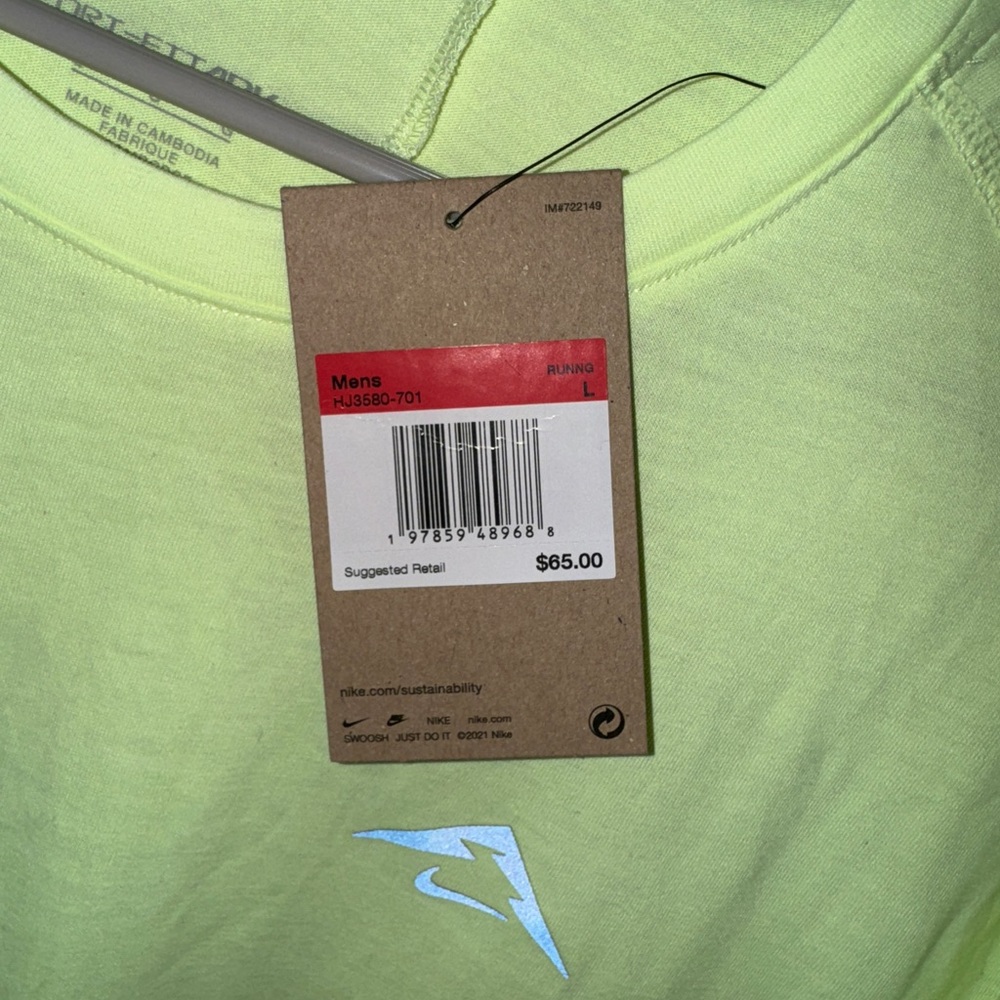 NWT Nike Men's Dri-FIT ADV Solar Chase Short Sleeve Color Barely Volt - size L - Picture 3 of 6